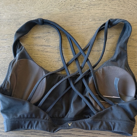 Victoria’s Secret Sport Black Strappy Bralette - Size Small Light Support - Picture 4 of 5
